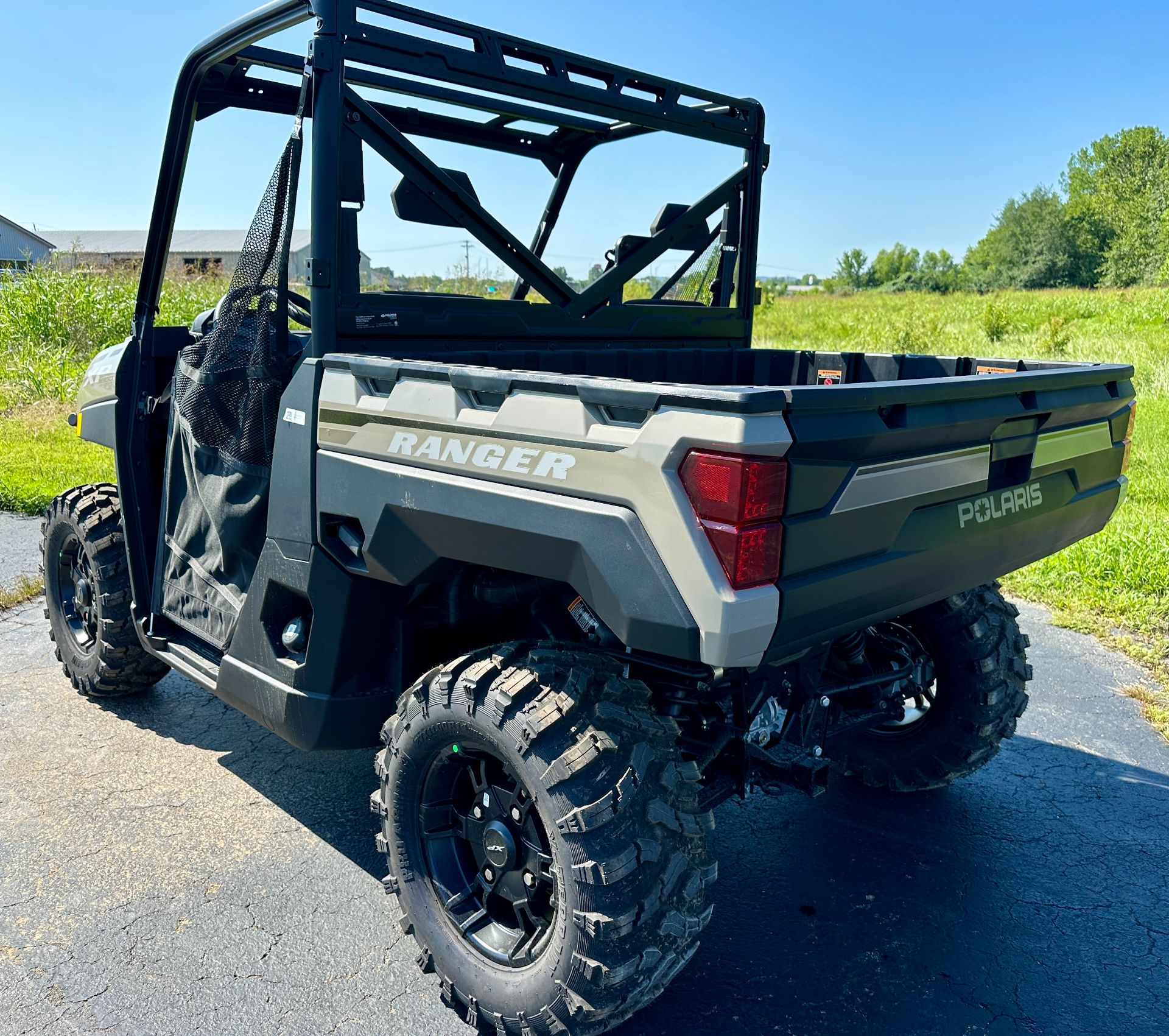 2024 Polaris Ranger XP 1000 Premium in Farmington, Missouri - Photo 3