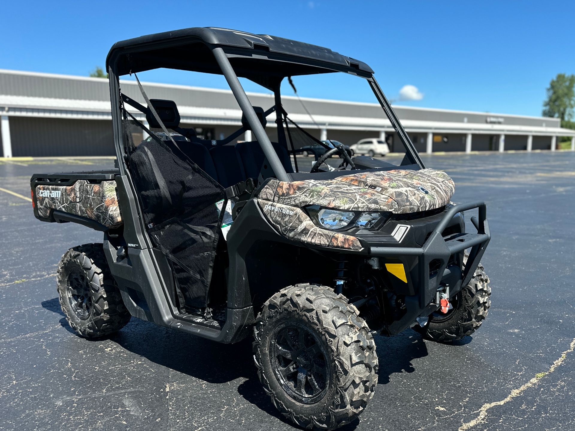 2024 Can-Am Defender XT HD9 in Farmington, Missouri - Photo 1