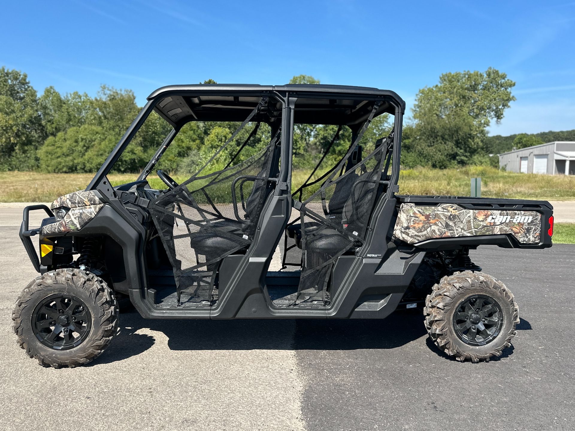 2025 Can-Am Defender MAX XT HD10 in Farmington, Missouri - Photo 4