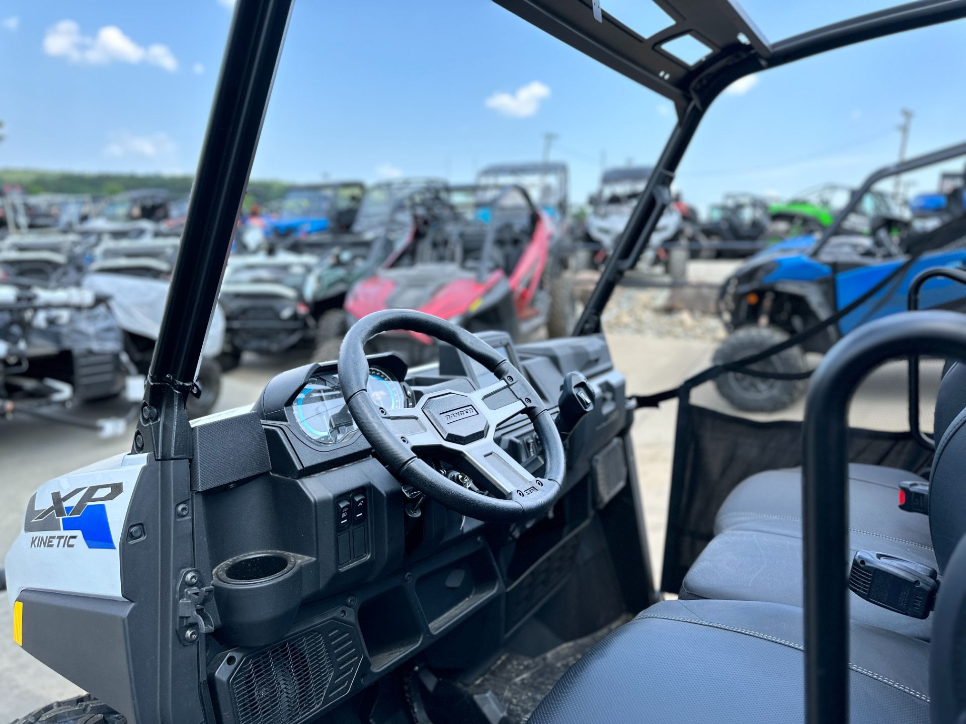 2023 Polaris Ranger XP Kinetic Premium in Farmington, Missouri - Photo 10