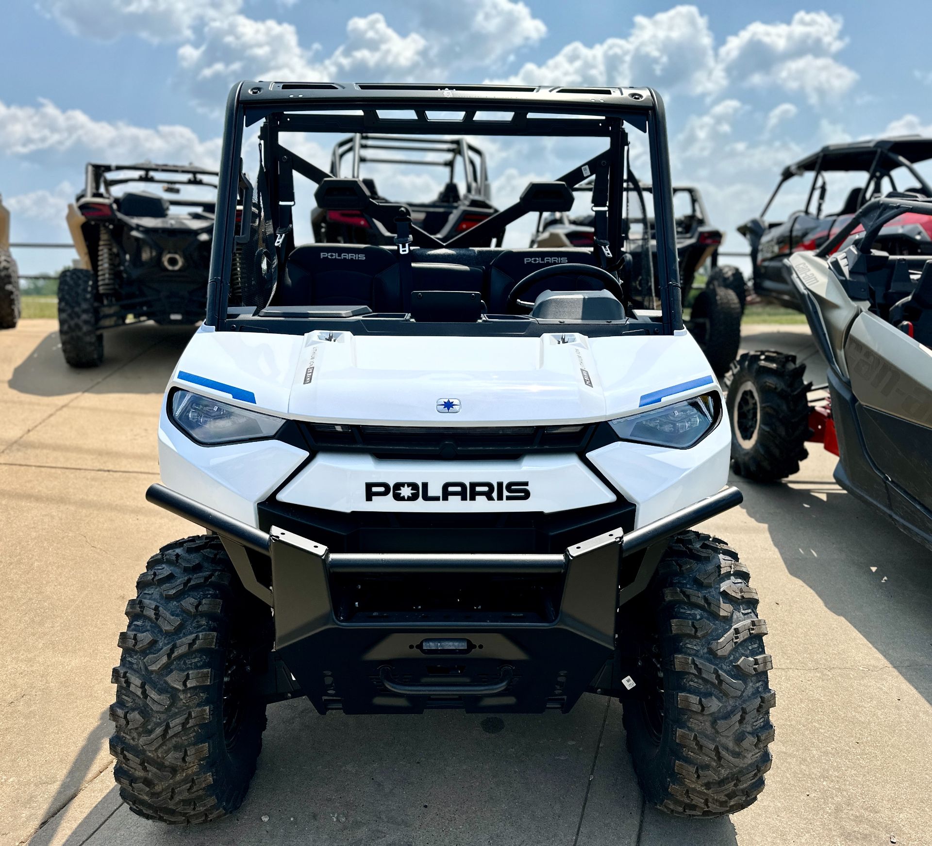 2023 Polaris Ranger XP Kinetic Premium in Farmington, Missouri - Photo 2