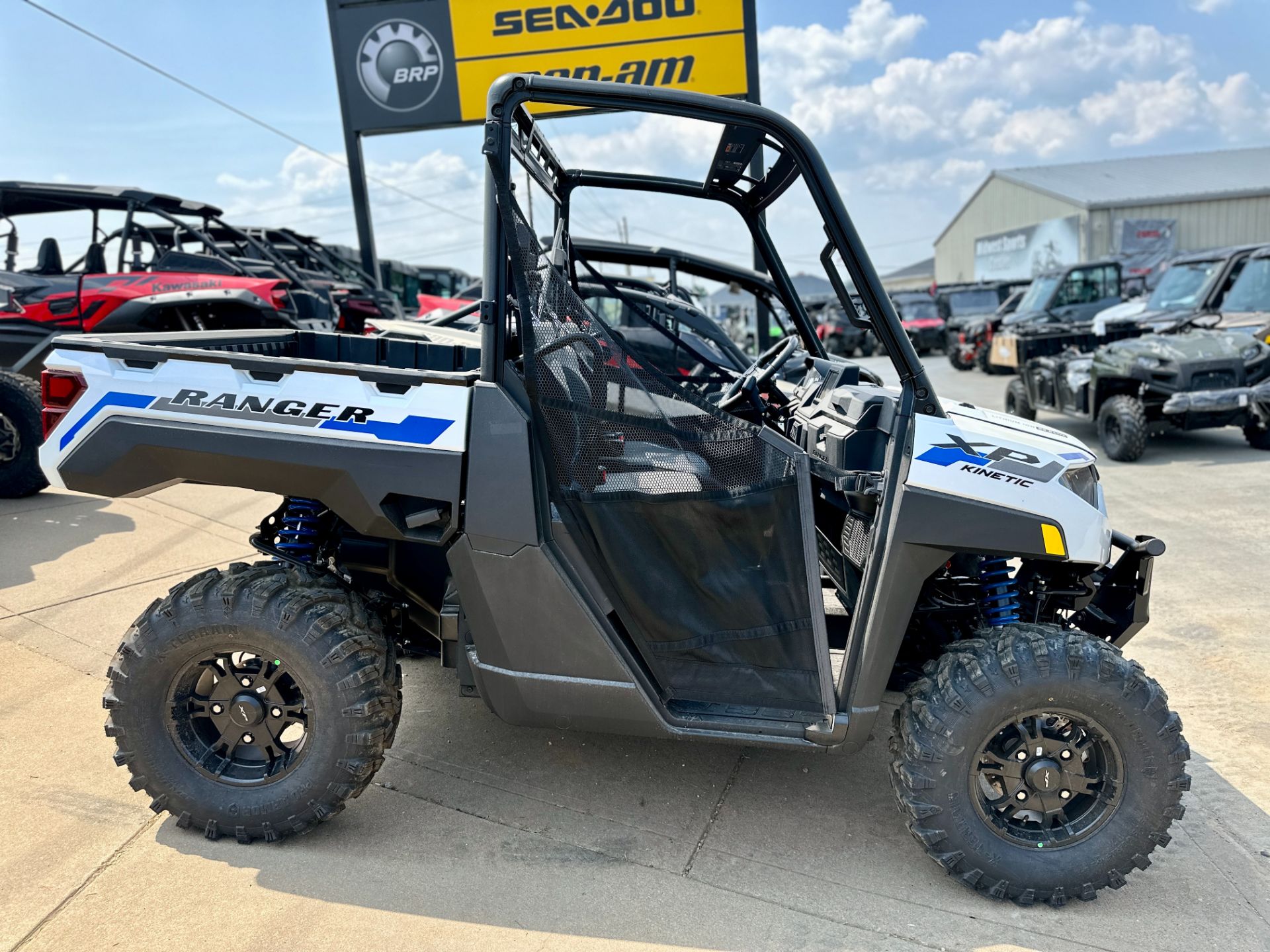 2023 Polaris Ranger XP Kinetic Premium in Farmington, Missouri - Photo 4