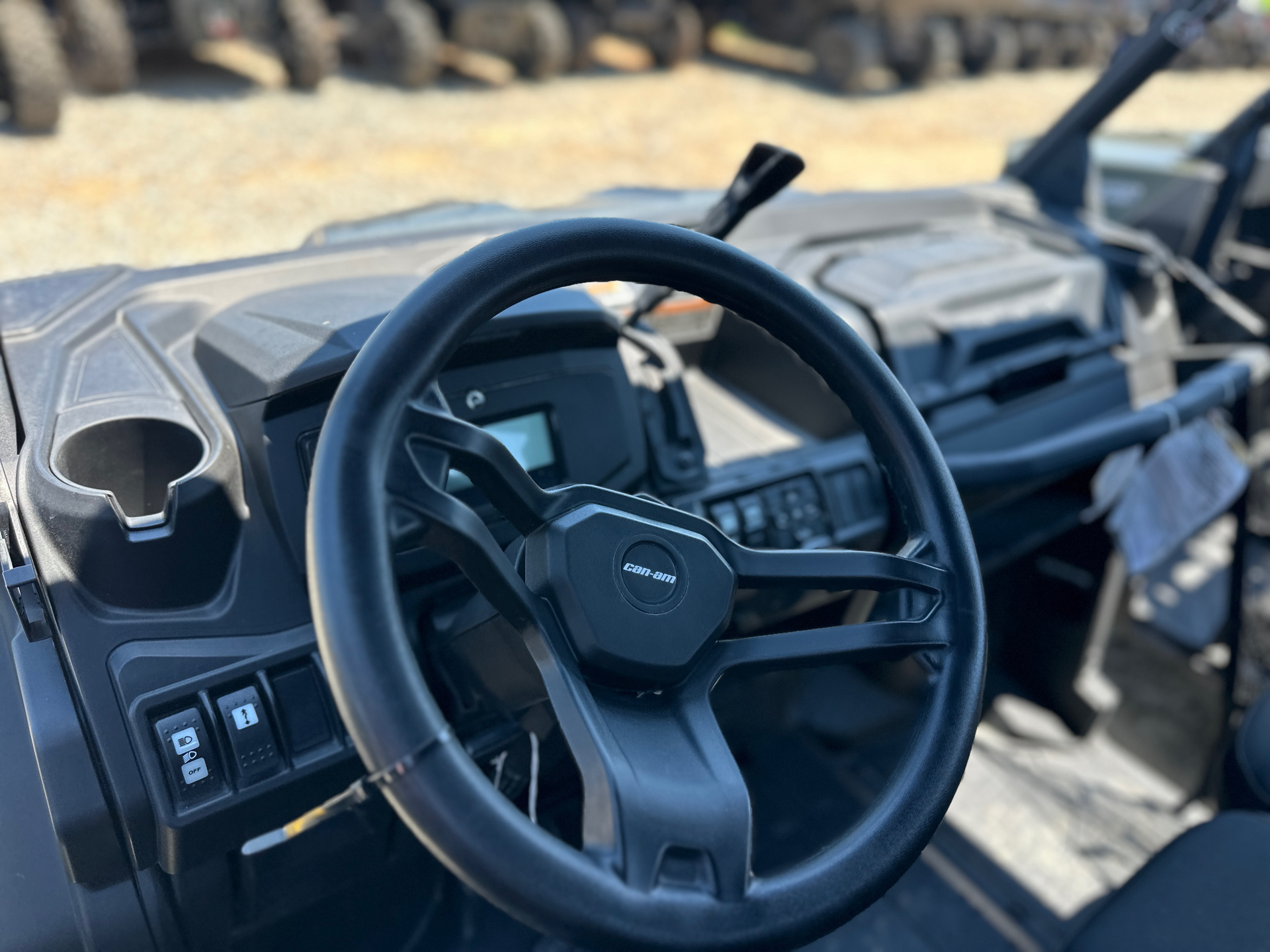 2024 Can-Am Defender MAX XT HD9 in Farmington, Missouri - Photo 11