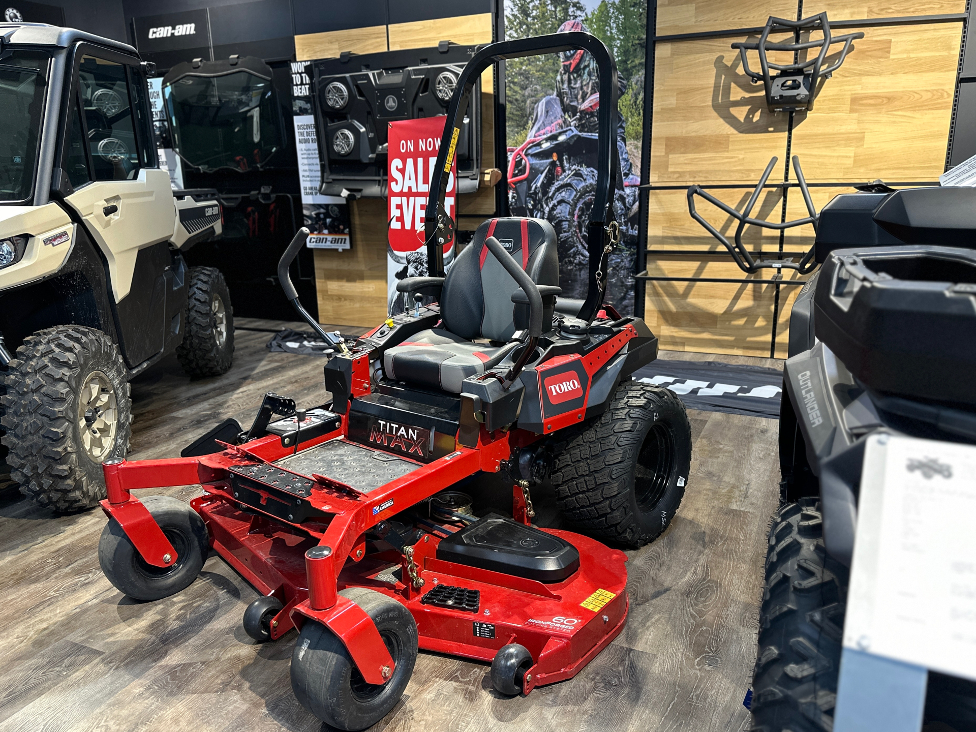 2023 Toro TITAN MAX 60 in. Kohler 26 hp in Farmington, Missouri - Photo 3