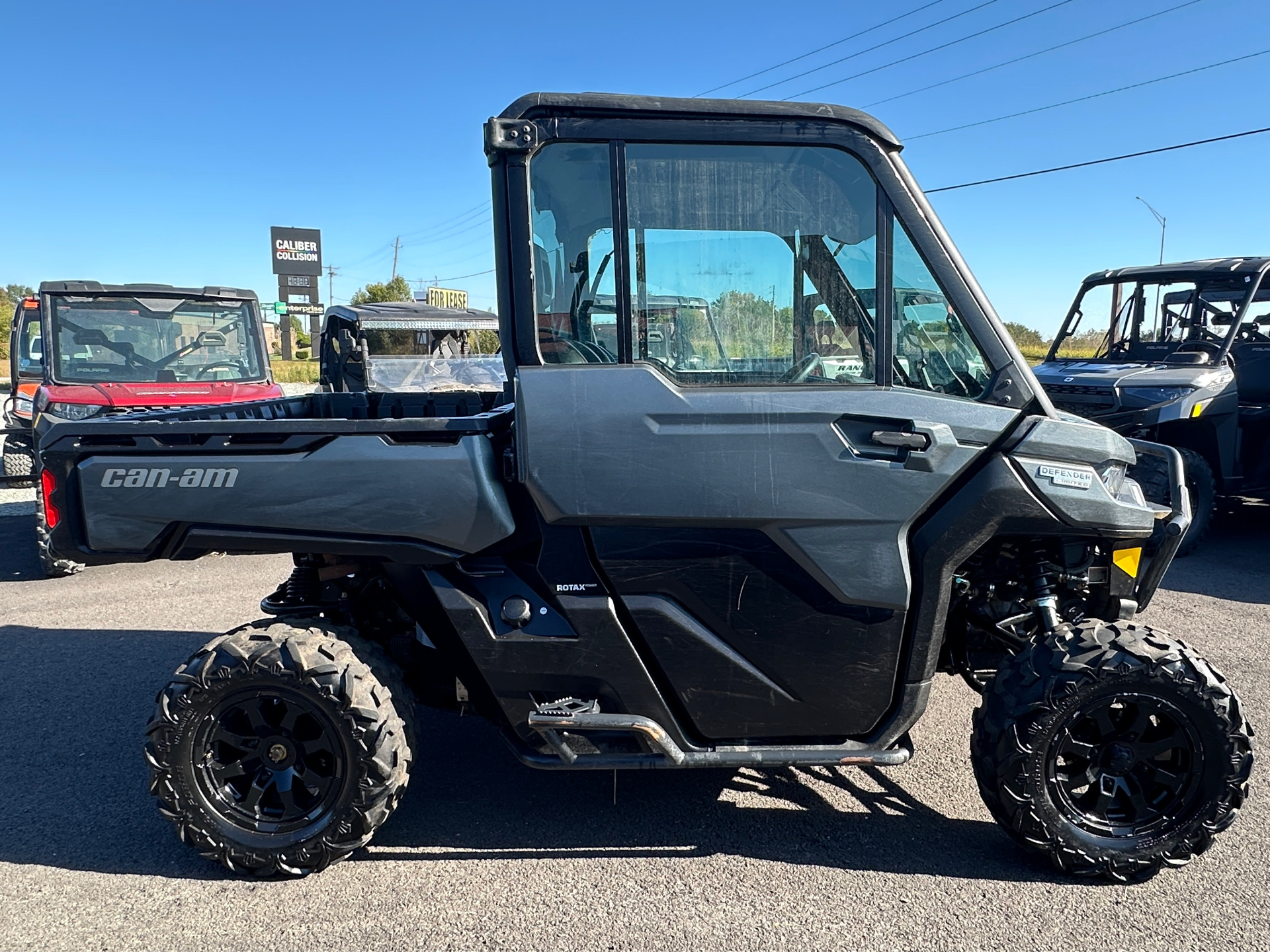 2022 Can-Am Defender Limited CAB HD10 in Farmington, Missouri - Photo 7