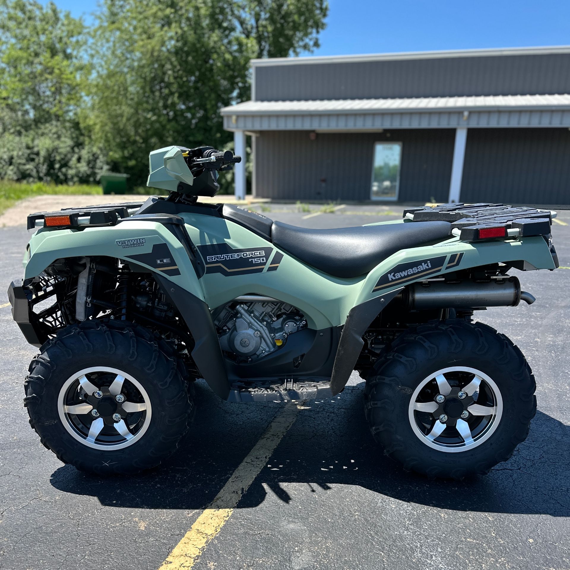 2024 Kawasaki Brute Force 750 LE EPS in Farmington, Missouri - Photo 6