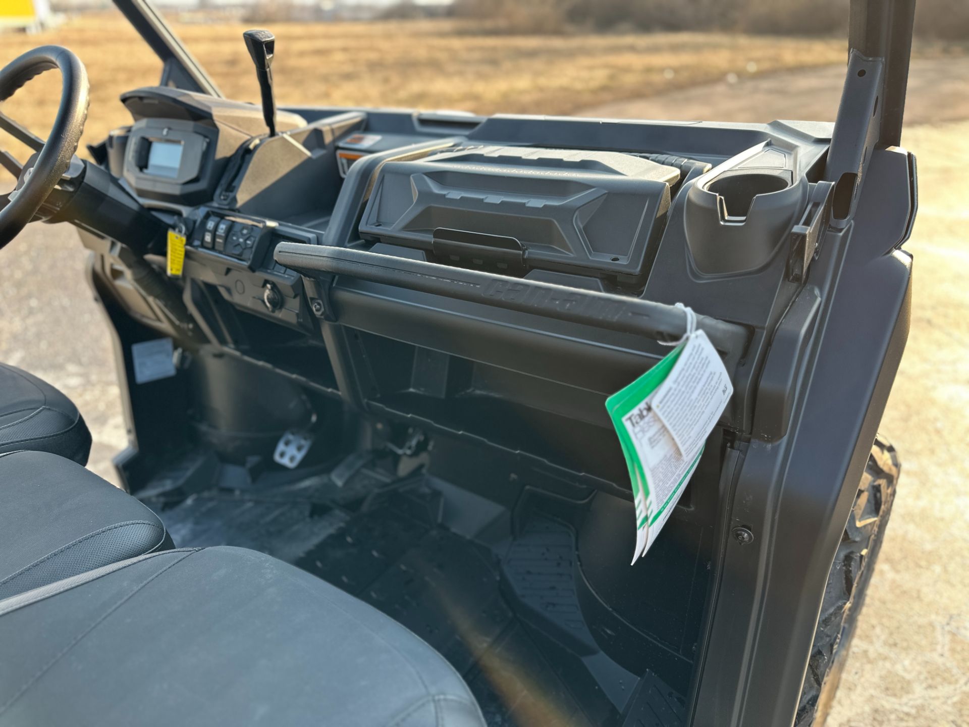 2024 Can-Am Defender XT HD9 in Farmington, Missouri - Photo 10