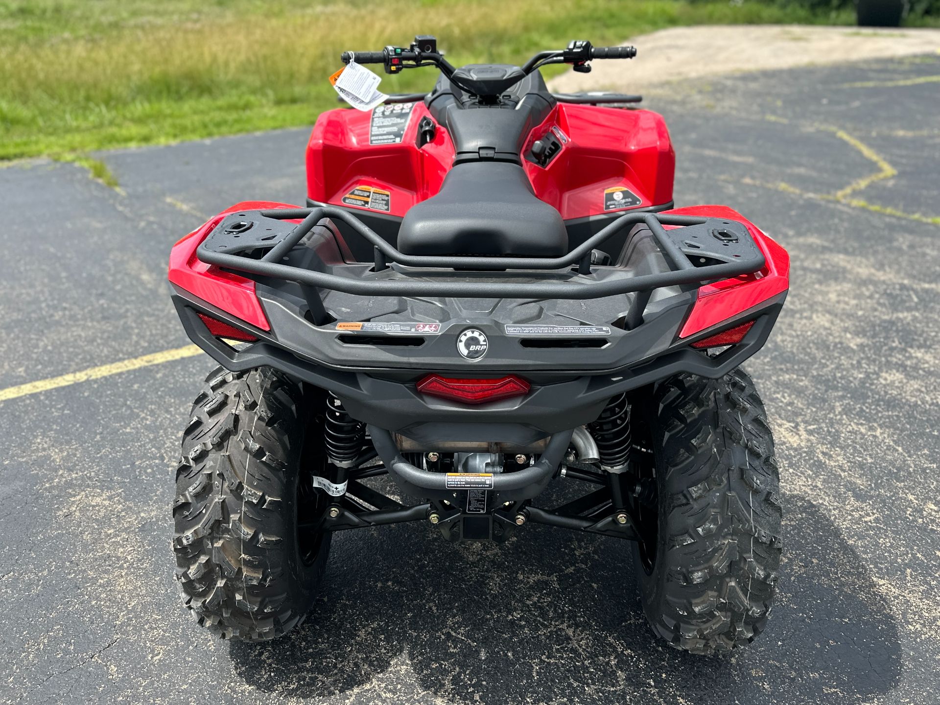 2024 Can-Am Outlander 700 in Farmington, Missouri - Photo 6