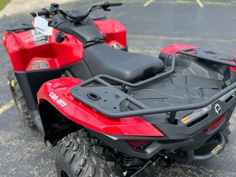 2024 Can-Am Outlander 700 in Farmington, Missouri - Photo 10