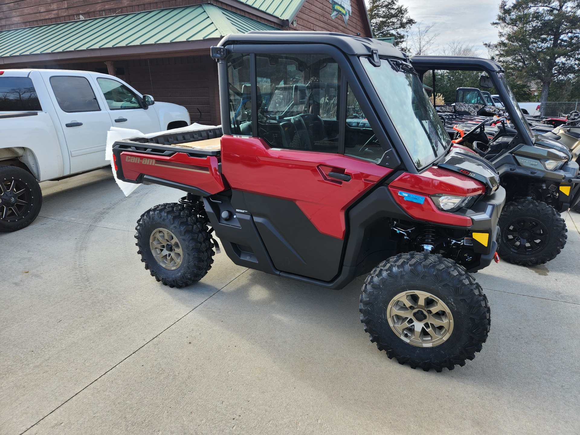 New 2024 CanAm Defender Limited HD10 Utility Vehicles in Poplar