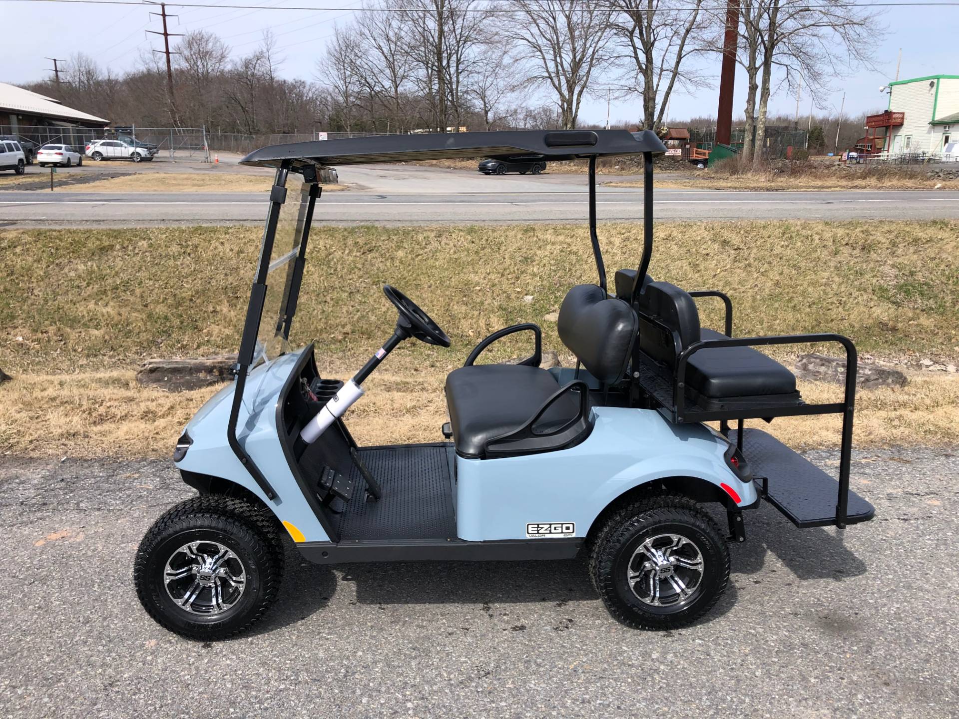 New 2020 EZGO EFI Valor Golf Carts in Pocono Lake PA