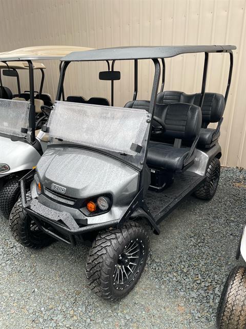 2023 E-Z-GO Liberty ELiTE 2.2 Single Pack with Light World Charger in Lake Ariel, Pennsylvania