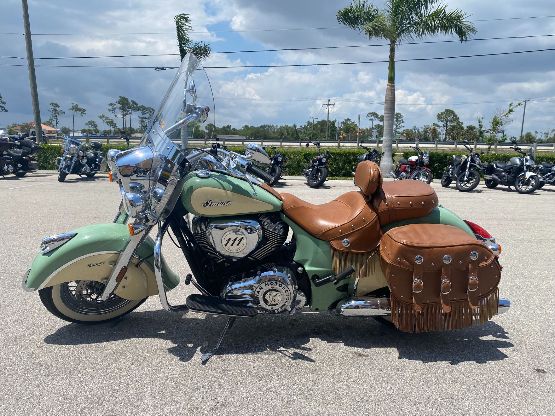 2015 Indian Motorcycle Chief® Vintage in Fort Myers, Florida - Photo 6