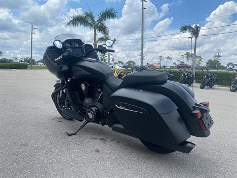 2023 Indian Motorcycle Challenger® Dark Horse® in Fort Myers, Florida - Photo 5