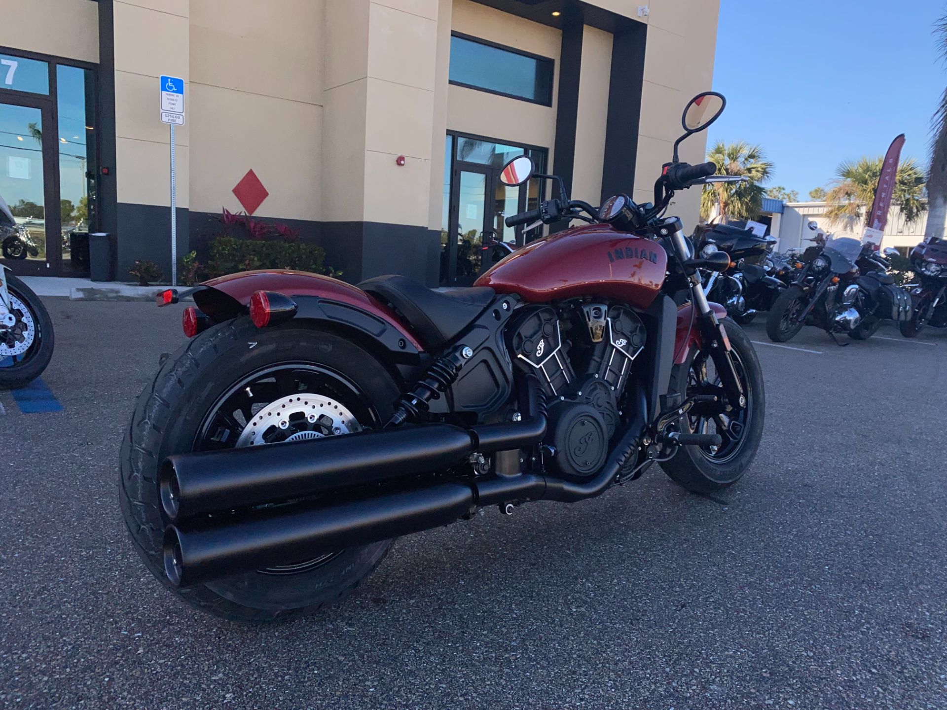 2023 Indian Motorcycle Scout® Bobber Sixty ABS in Fort Myers, Florida - Photo 3