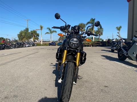 2023 Indian Motorcycle FTR R Carbon in Fort Myers, Florida - Photo 9