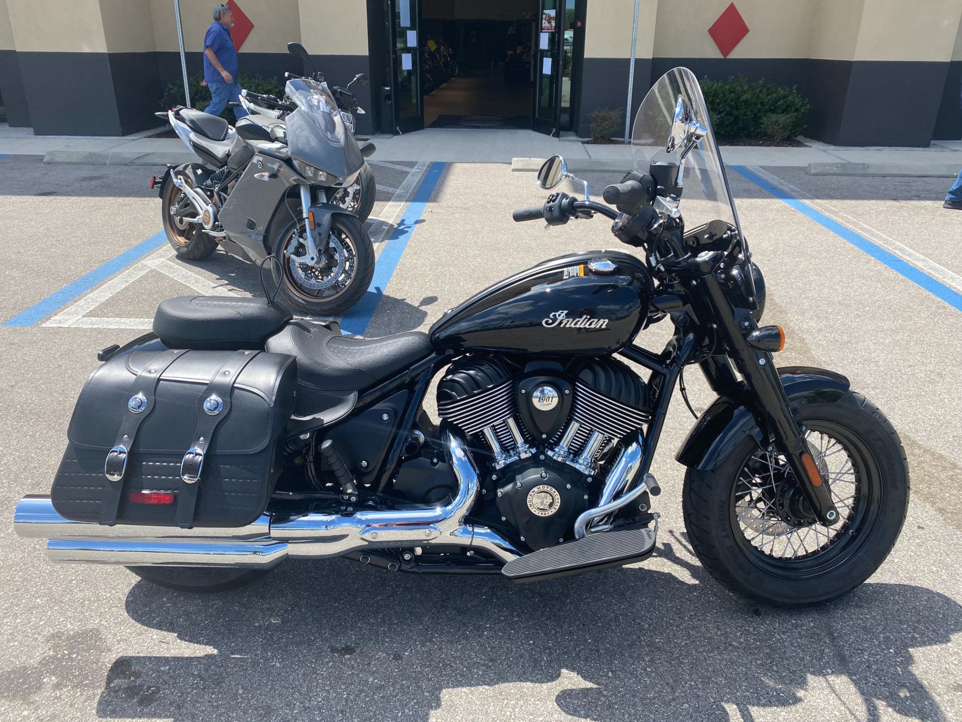 2023 Indian Motorcycle Super Chief ABS in Fort Myers, Florida - Photo 2