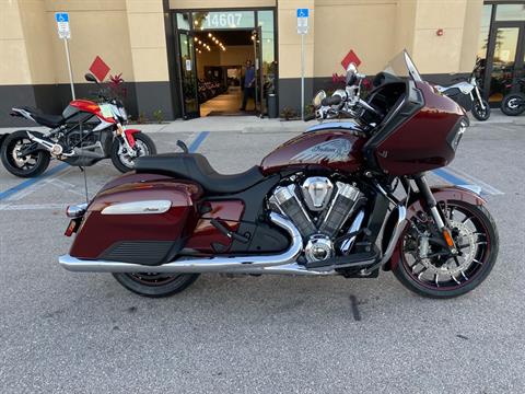 2023 Indian Motorcycle Challenger® Limited in Fort Myers, Florida - Photo 2