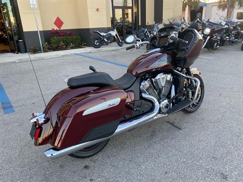 2023 Indian Motorcycle Challenger® Limited in Fort Myers, Florida - Photo 3
