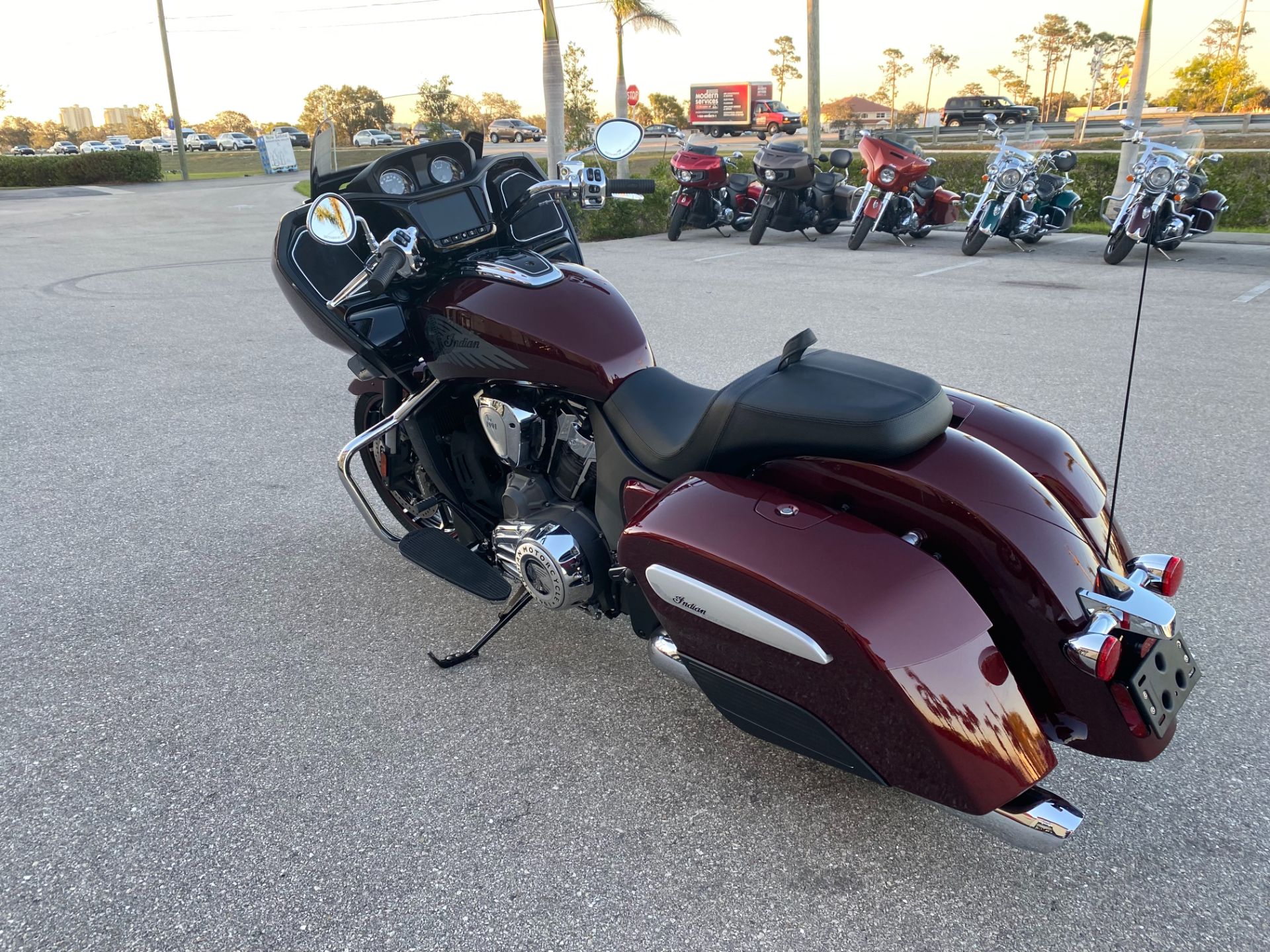 2023 Indian Motorcycle Challenger® Limited in Fort Myers, Florida - Photo 5