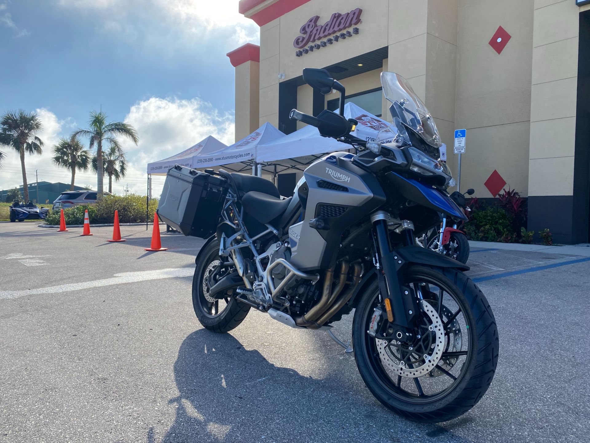2023 Triumph Tiger 1200 GT Explorer in Fort Myers, Florida - Photo 9