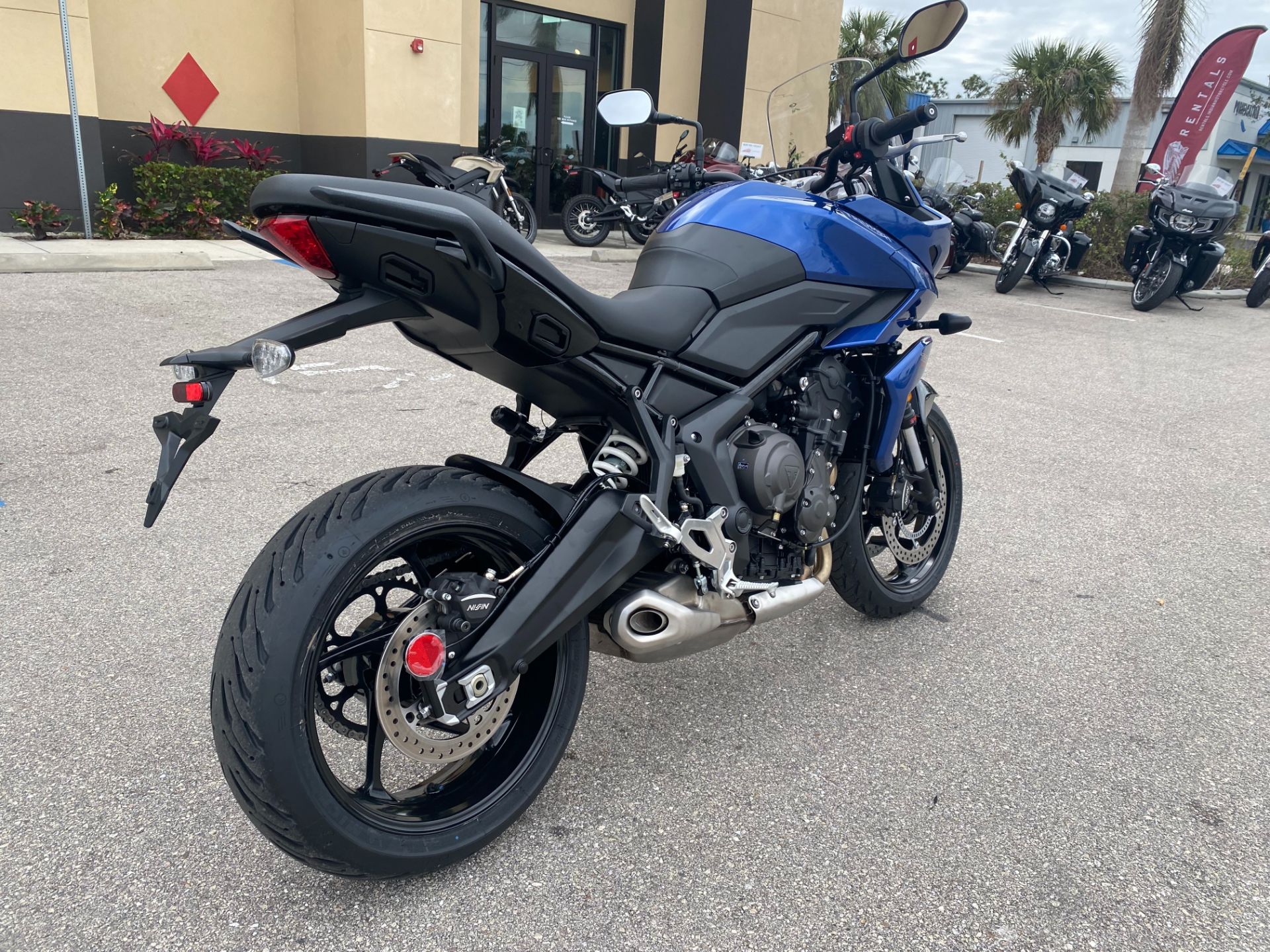 2023 Triumph Tiger Sport 660 in Fort Myers, Florida - Photo 3