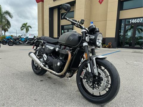 2024 Triumph Speed Twin 1200 in Fort Myers, Florida - Photo 9