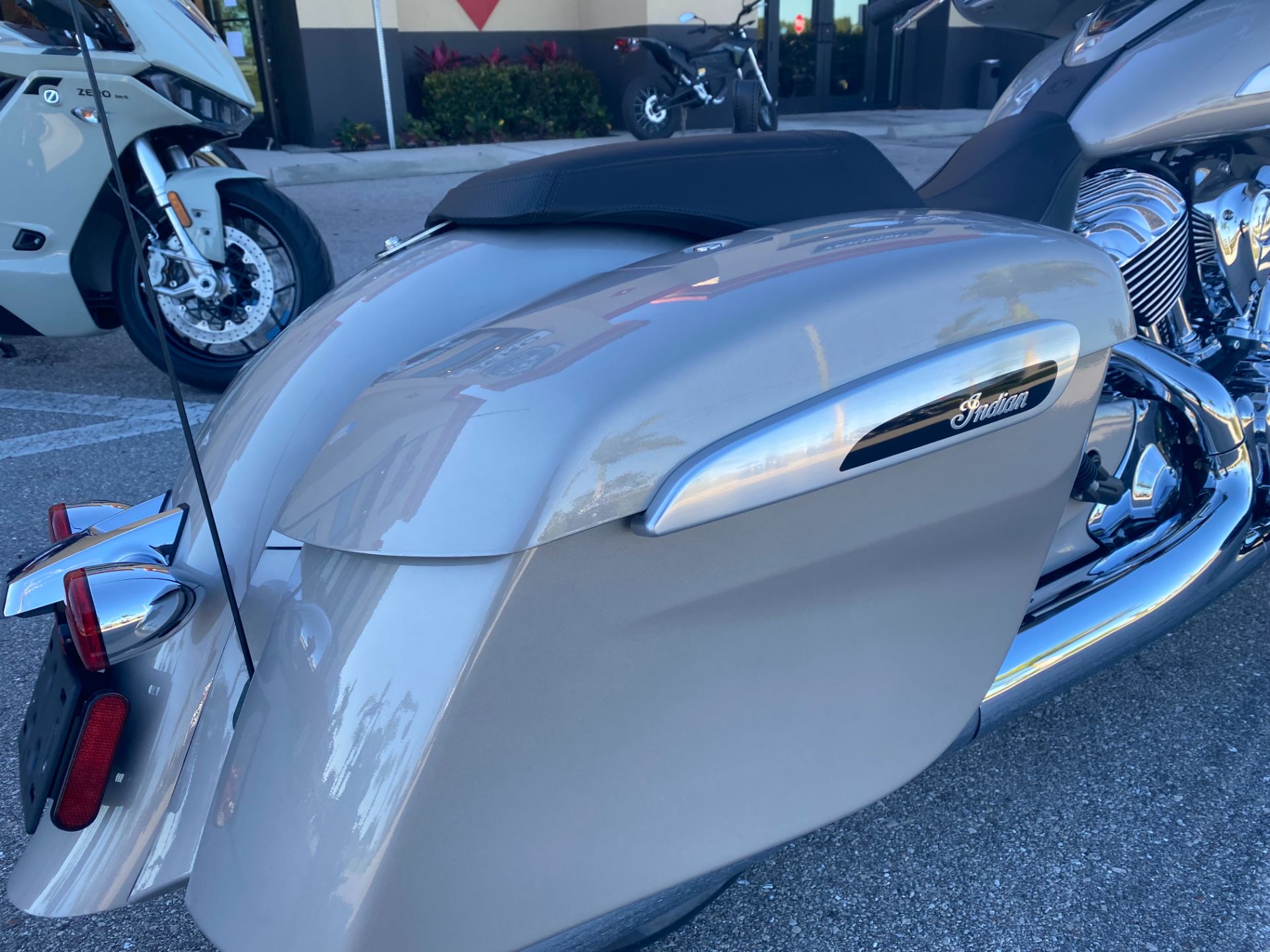 2022 Indian Motorcycle Chieftain® Limited in Fort Myers, Florida - Photo 4