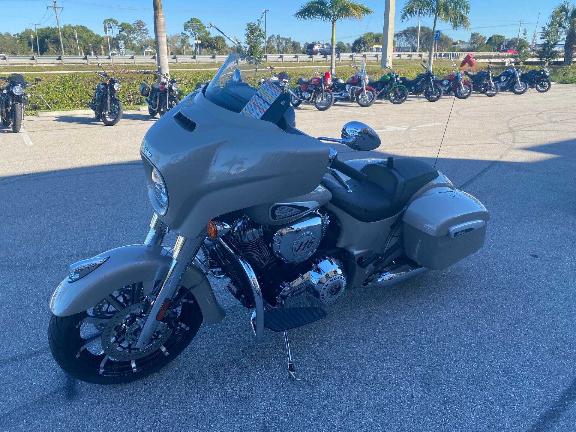 2022 Indian Motorcycle Chieftain® Limited in Fort Myers, Florida - Photo 9