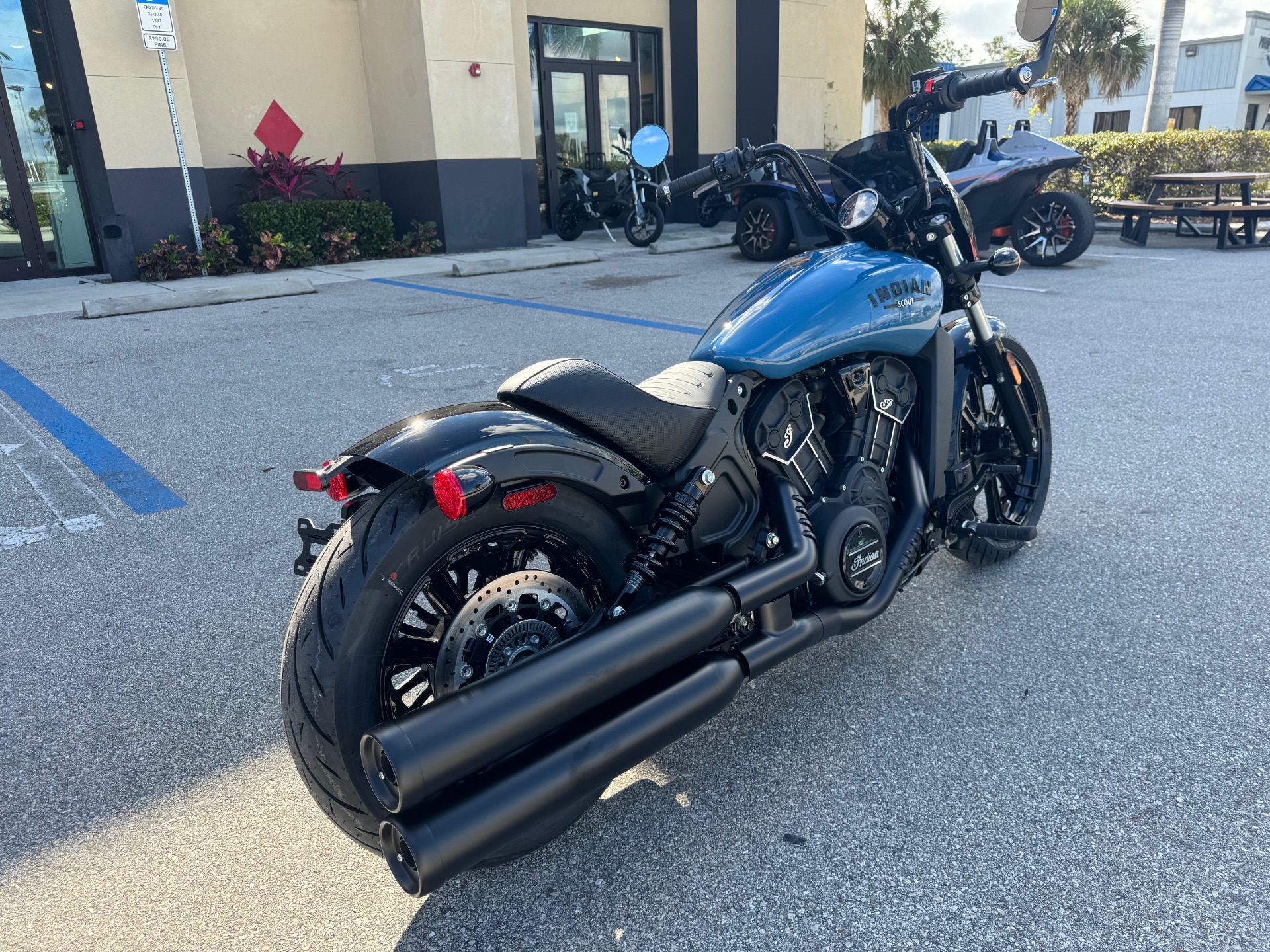2024 Indian Motorcycle Scout® Rogue ABS in Fort Myers, Florida - Photo 3