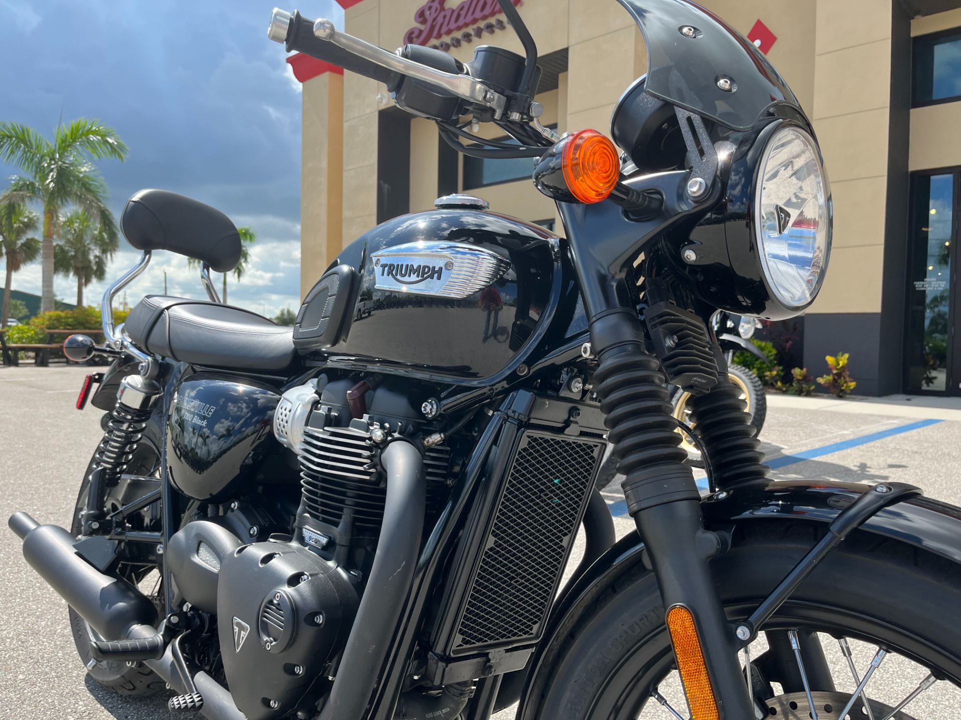 2019 Triumph Bonneville T100 in Fort Myers, Florida - Photo 10