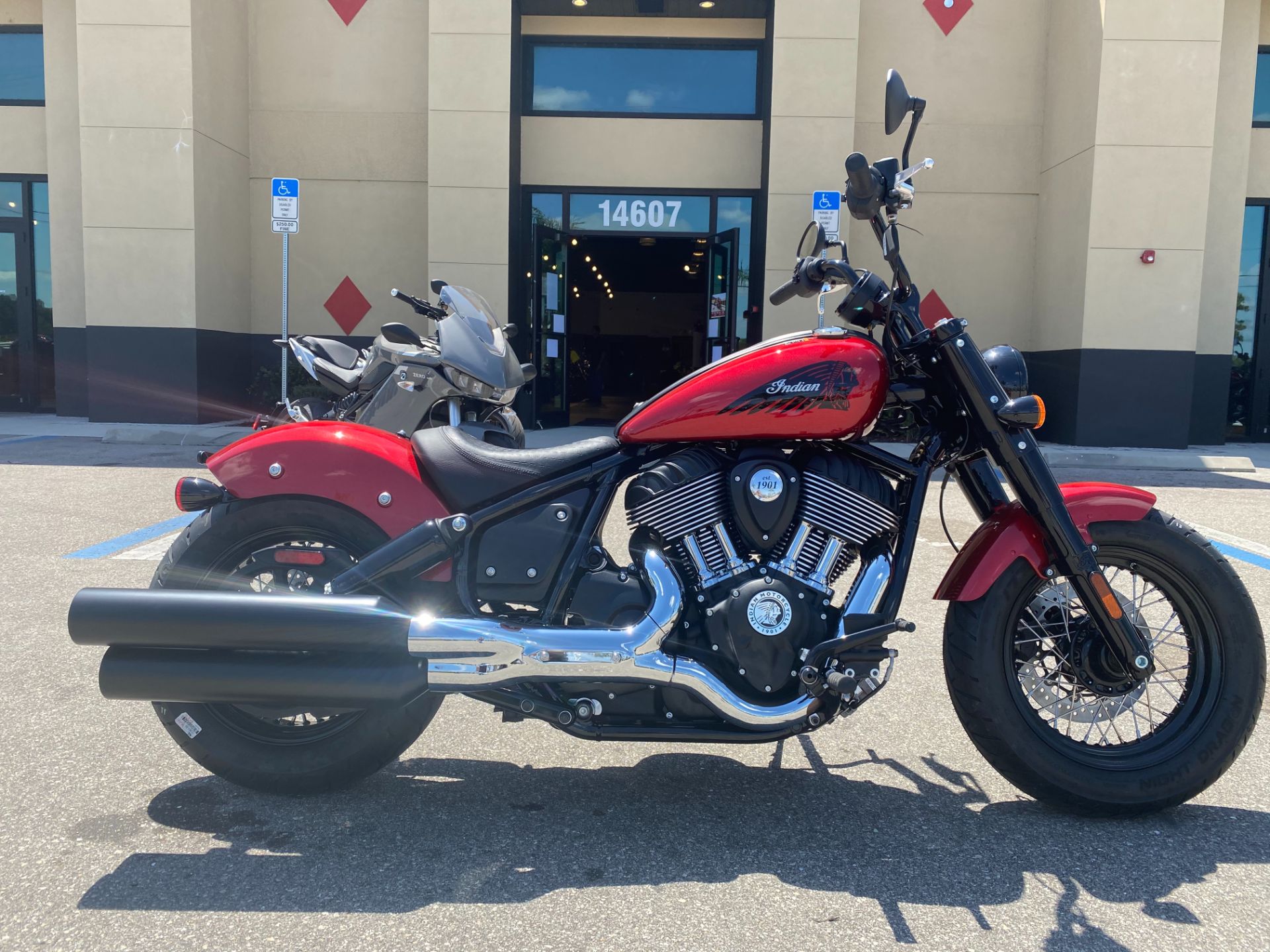 2022 Indian Motorcycle Chief Bobber in Fort Myers, Florida - Photo 3