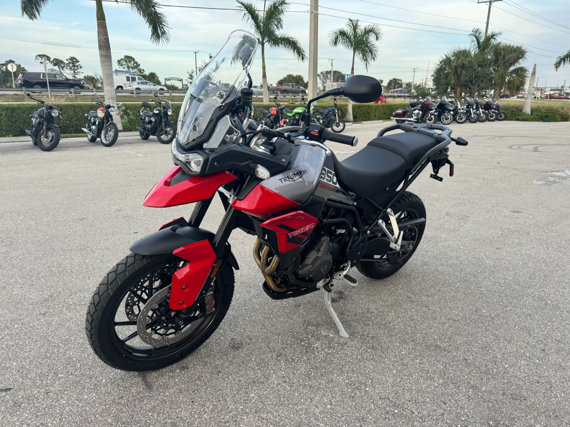 2024 Triumph Tiger 850 Sport in Fort Myers, Florida - Photo 7