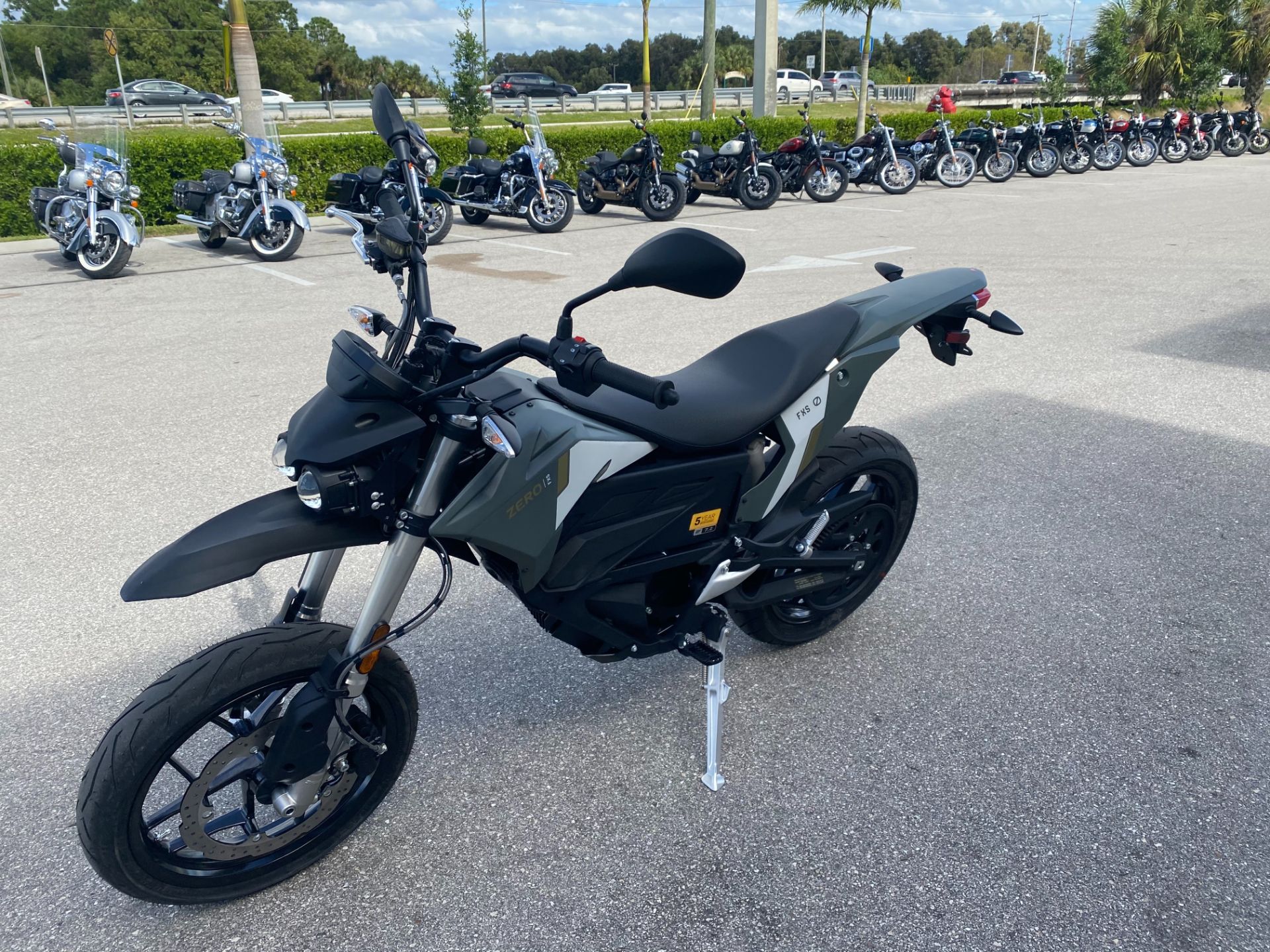 2021 Zero Motorcycles FXS ZF7.2 Integrated in Fort Myers, Florida - Photo 12