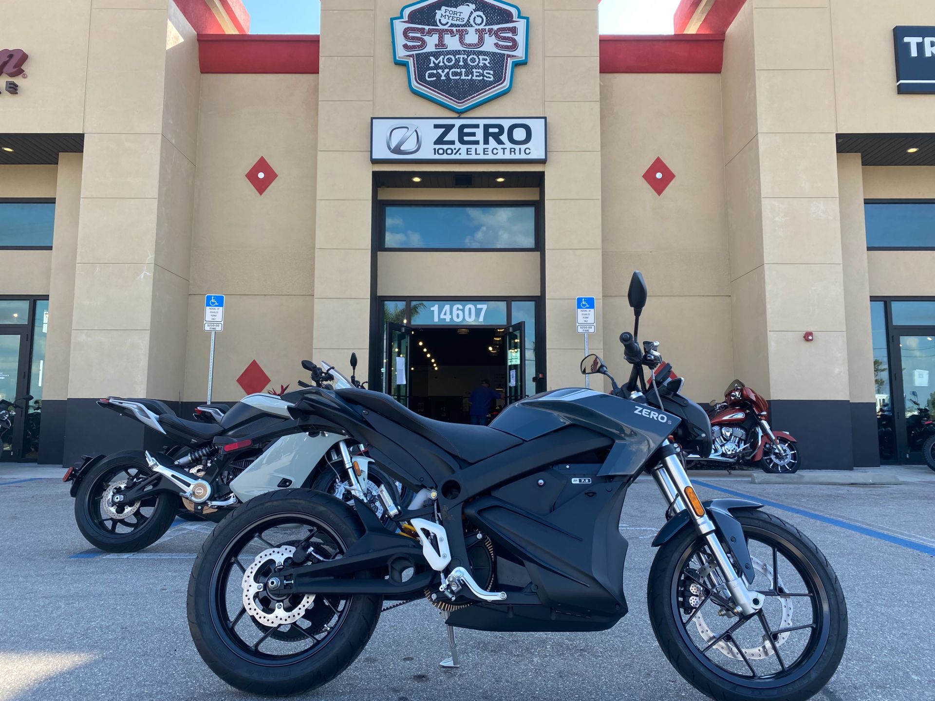 2023 Zero Motorcycles S ZF7.2 in Fort Myers, Florida - Photo 1