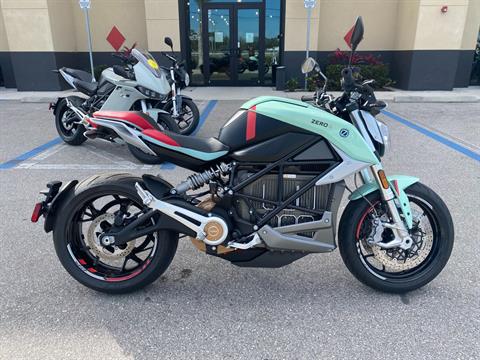 2021 Zero Motorcycles SR/F NA ZF14.4 Premium in Fort Myers, Florida - Photo 2