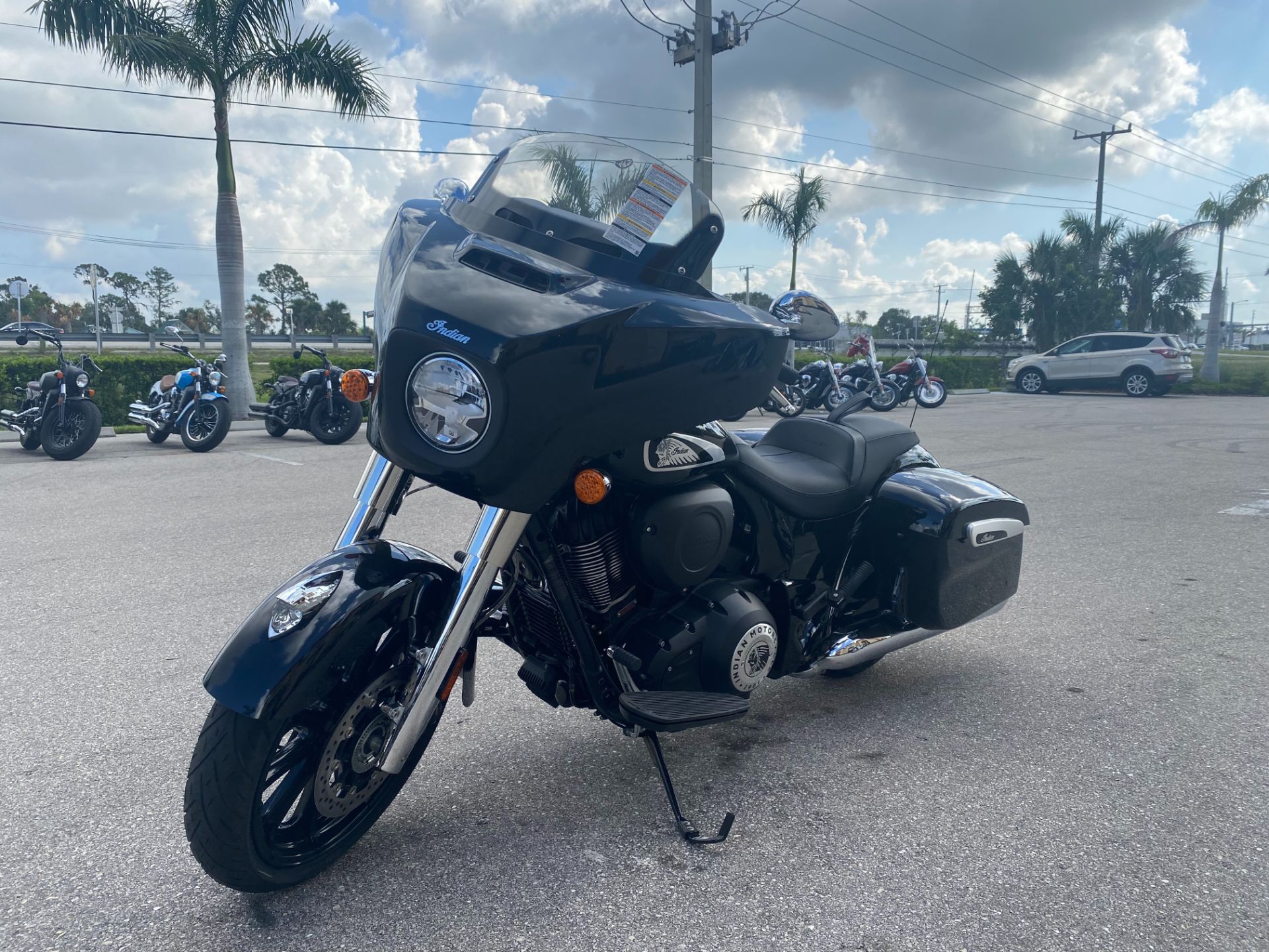 2023 Indian Motorcycle Chieftain® in Fort Myers, Florida - Photo 7