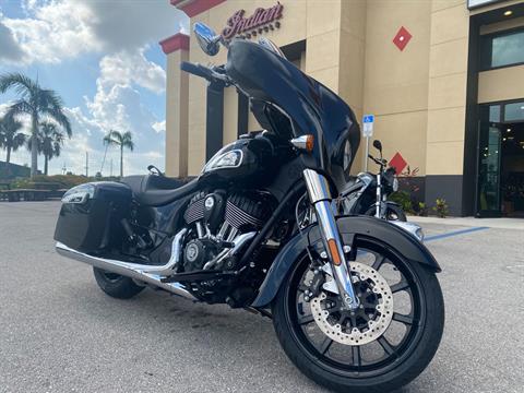 2023 Indian Motorcycle Chieftain® in Fort Myers, Florida - Photo 9