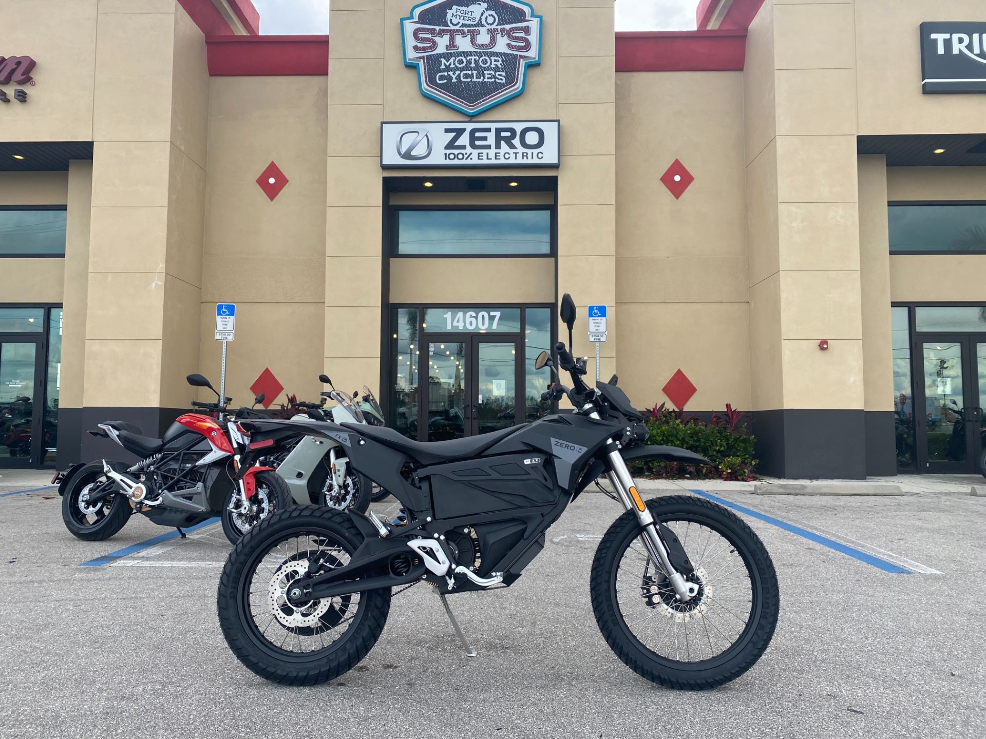 2023 Zero Motorcycles FX ZF7.2 Integrated in Fort Myers, Florida - Photo 1