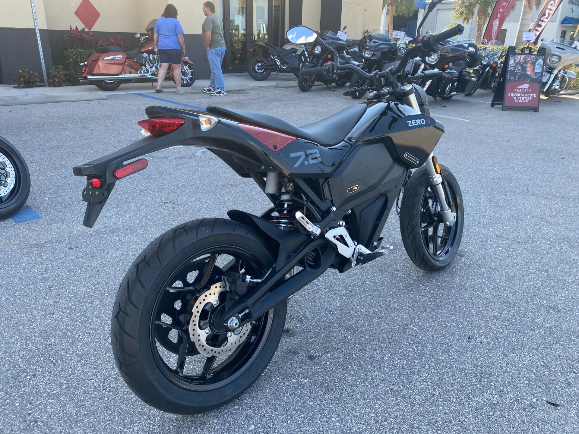 2023 Zero Motorcycles FXE ZF7.2 Integrated in Fort Myers, Florida - Photo 3