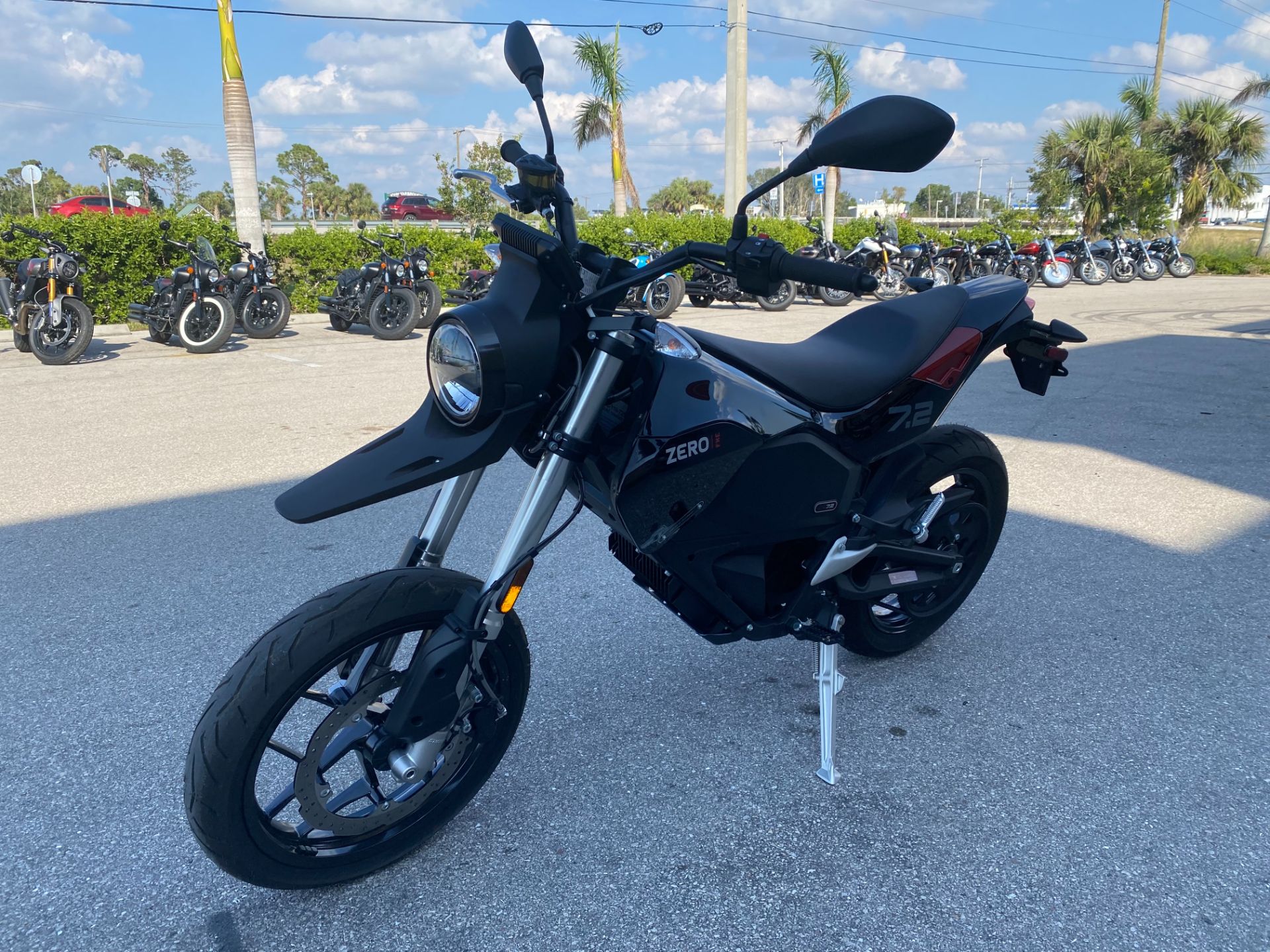 2023 Zero Motorcycles FXE ZF7.2 Integrated in Fort Myers, Florida - Photo 7