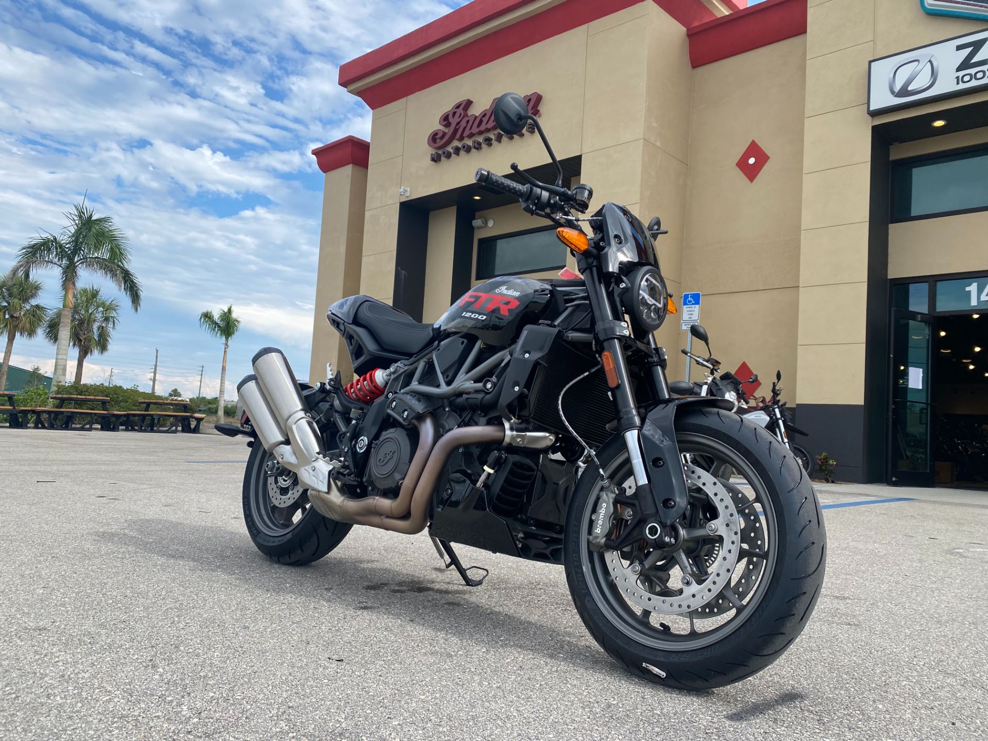 2023 Indian Motorcycle FTR Sport in Fort Myers, Florida - Photo 9
