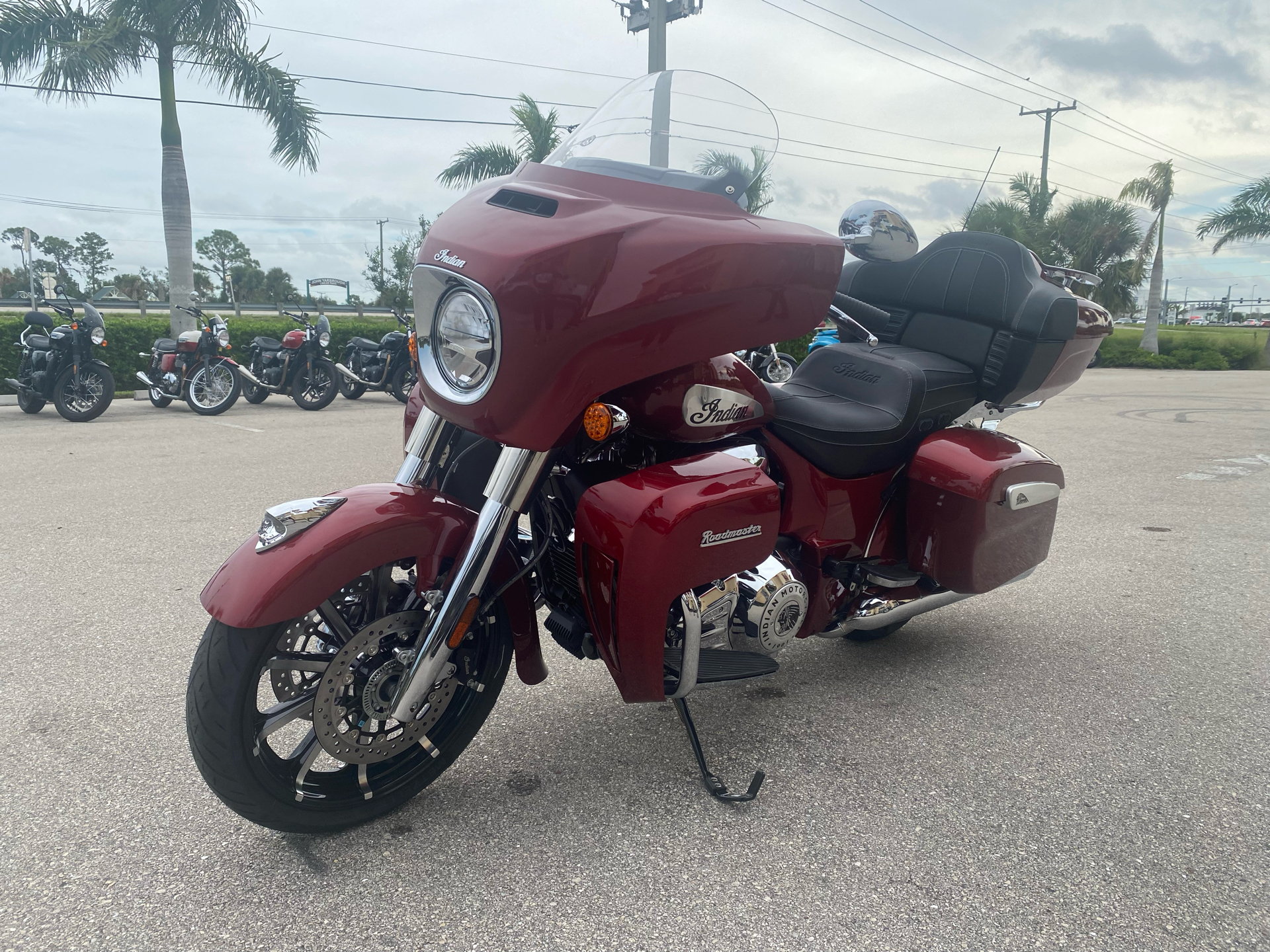 2023 Indian Motorcycle Roadmaster® Limited in Fort Myers, Florida - Photo 7