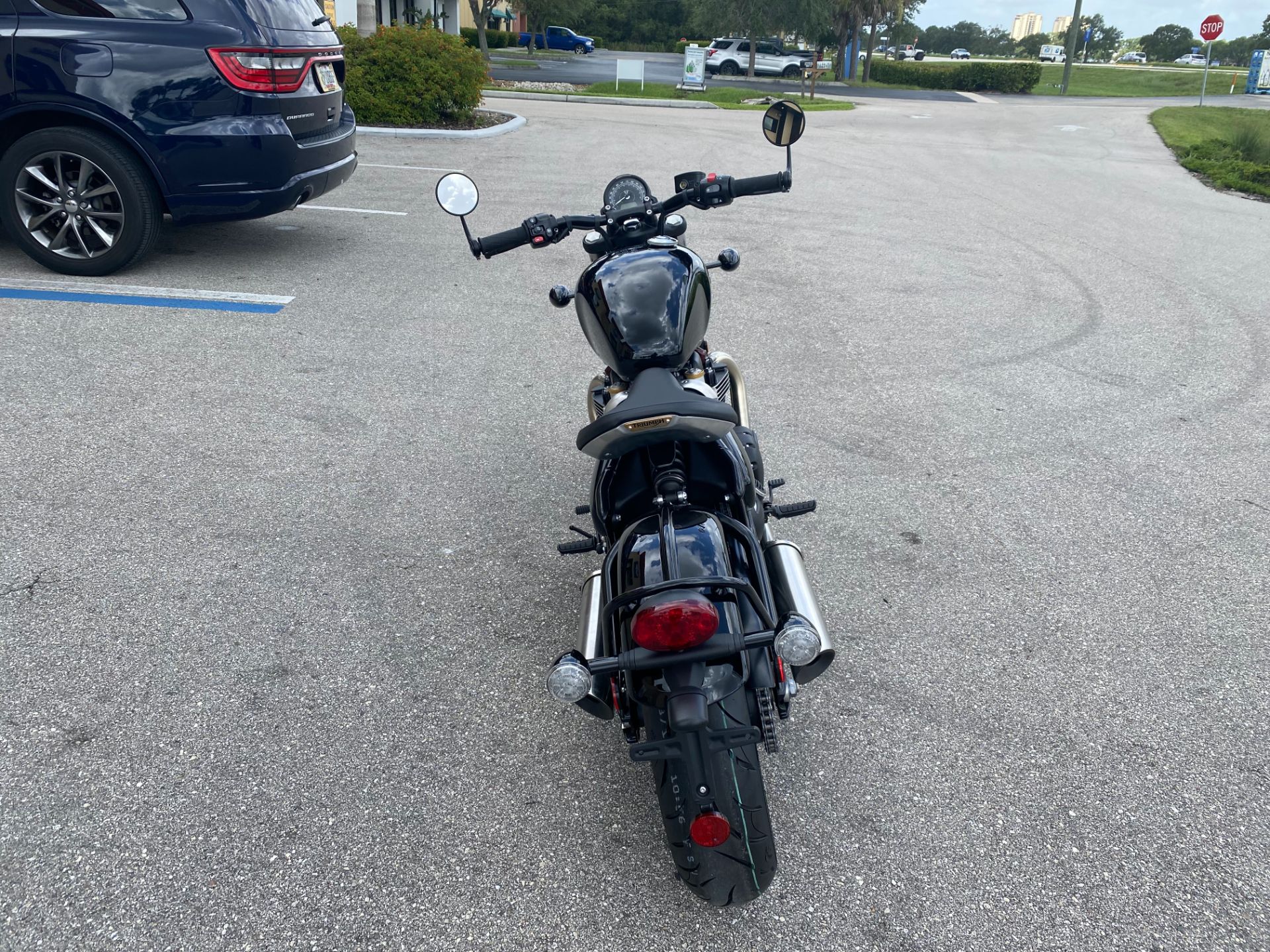 2023 Triumph Bonneville Bobber in Fort Myers, Florida - Photo 4