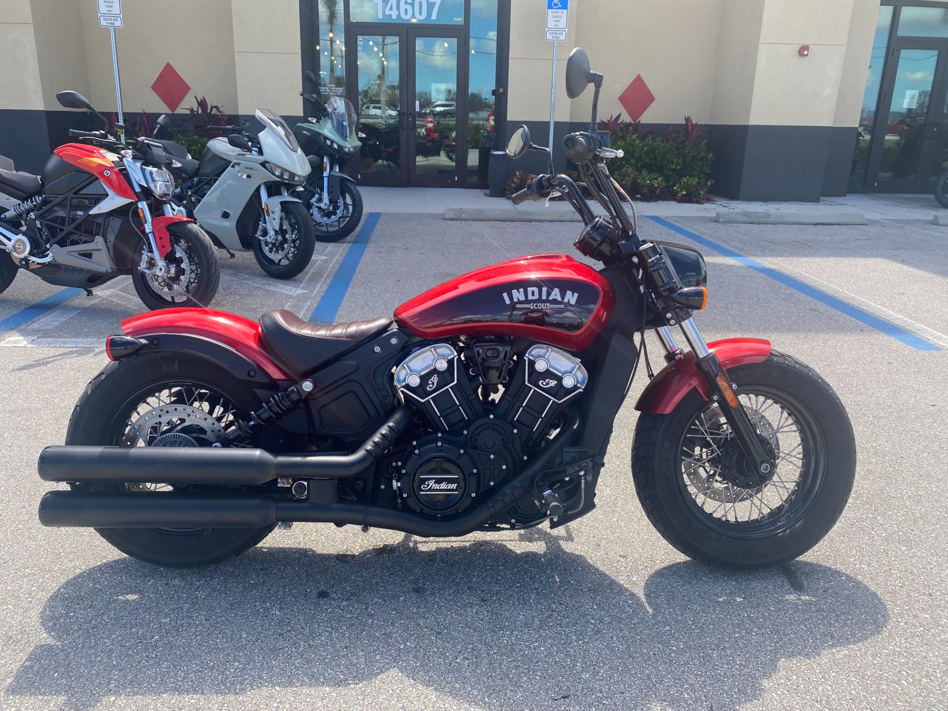 2019 Indian Motorcycle Scout® Bobber ABS Icon Series in Fort Myers, Florida - Photo 2