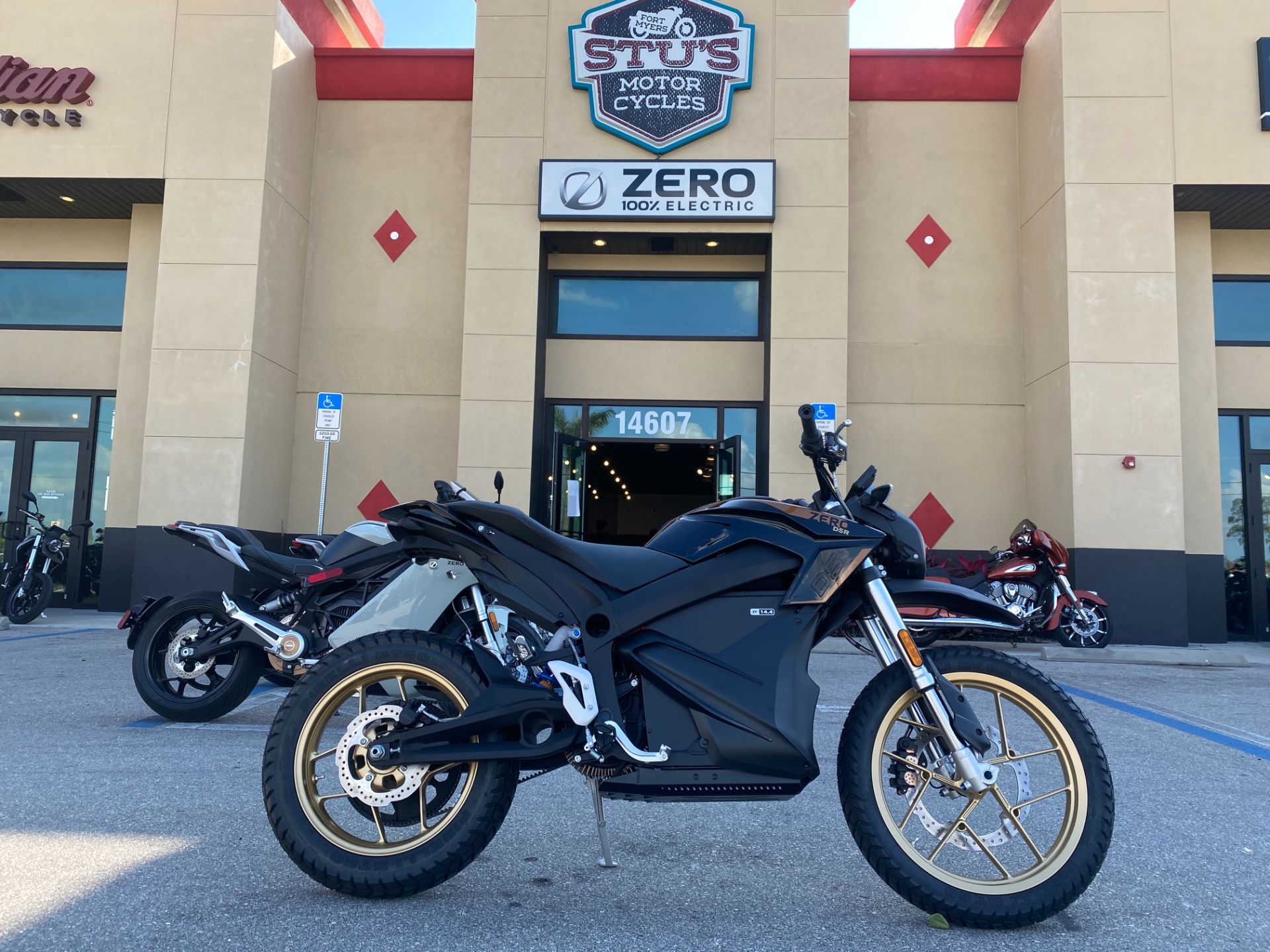 2023 Zero Motorcycles DSR ZF14.4 in Fort Myers, Florida - Photo 1