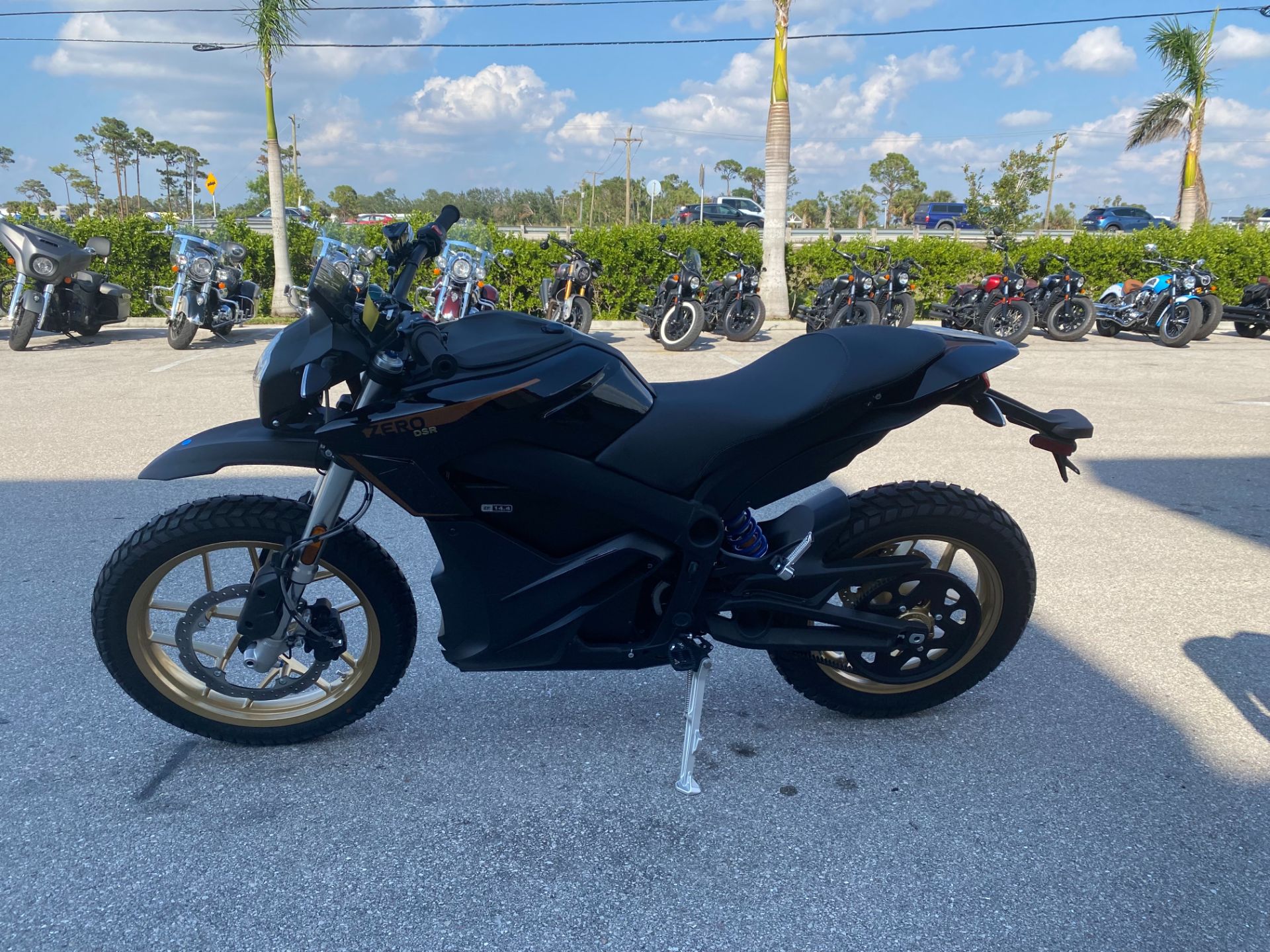 2023 Zero Motorcycles DSR ZF14.4 in Fort Myers, Florida - Photo 6