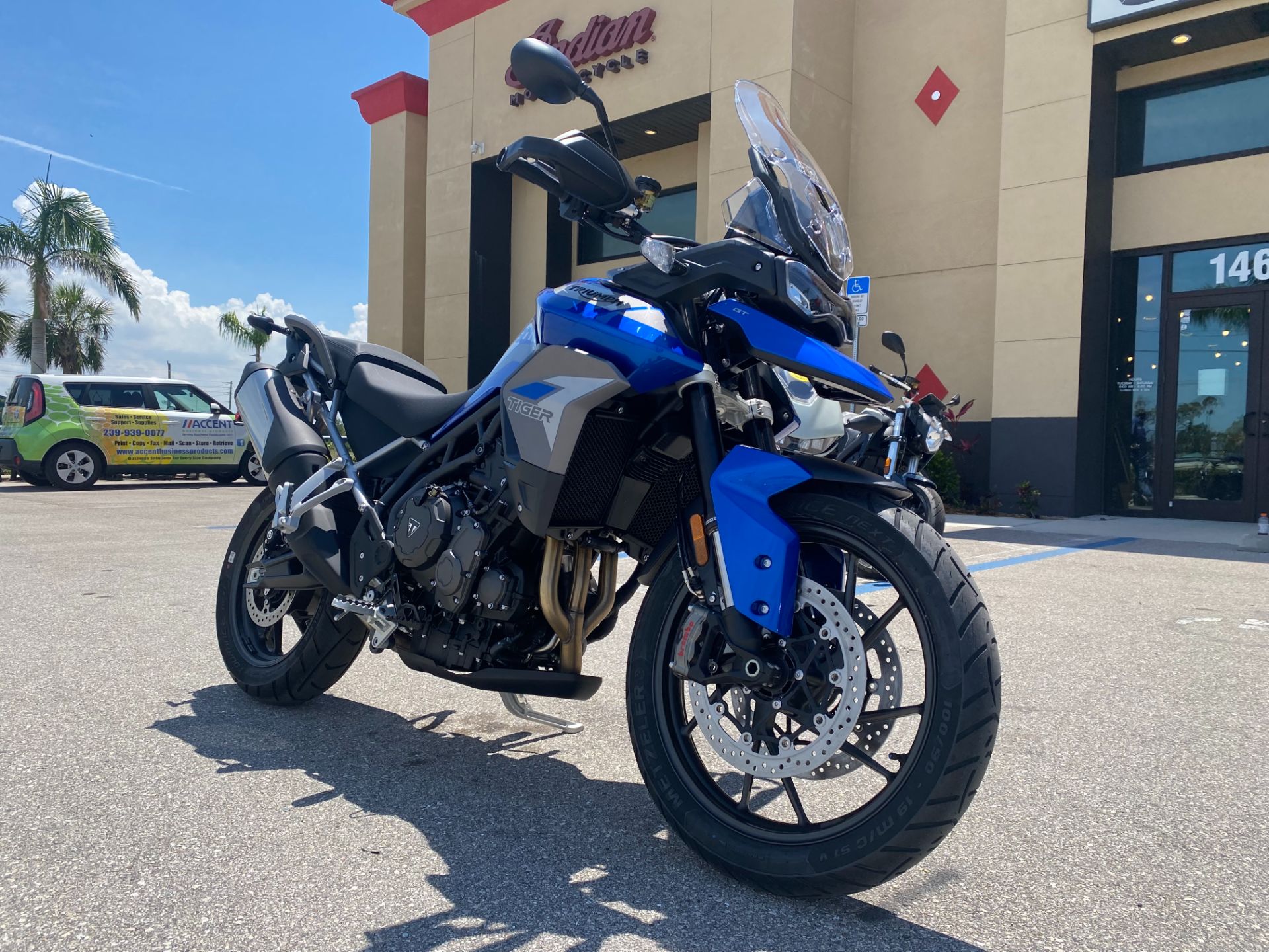2023 Triumph Tiger 900 GT Low in Fort Myers, Florida - Photo 9