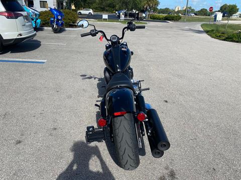 2022 Indian Motorcycle Chief Bobber ABS in Fort Myers, Florida - Photo 5