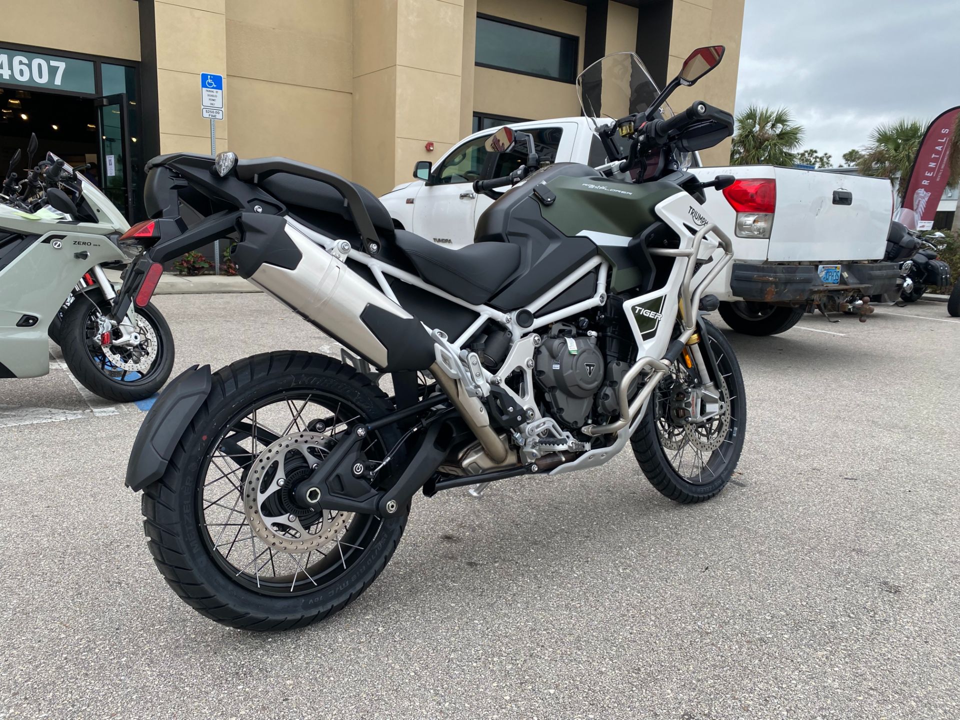 2023 Triumph Tiger 1200 Rally Explorer in Fort Myers, Florida - Photo 3